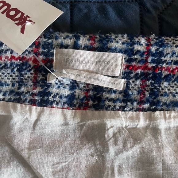 Urban Outfitters sz xs/0 52% wool plaid skirt nwt - Picture 6 of 6